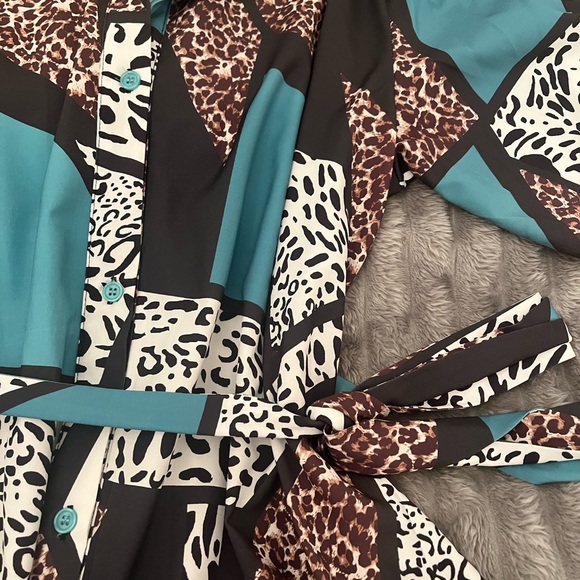 Mulla Printed Knee Length Dress - Picture 2 of 4